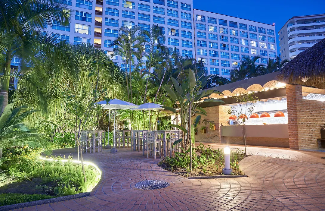 Sheraton Buganvilias Resort&Convention Center-1